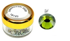 Swarovski 2028 Xilion Hotfix Flat Back SS5 Olivine - 100 Pcs